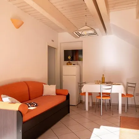 Apartment Intero Con Terrazzo A 100m Dal Mare