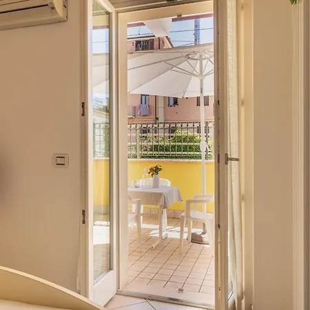 Apartment 100mt Dal Mare Wi-fi Clima & Terrazzo Relax *