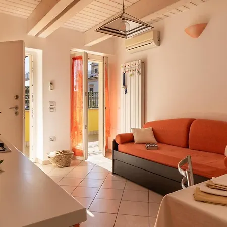 100mt Dal Mare Wi-fi Clima & Terrazzo Relax Apartment *